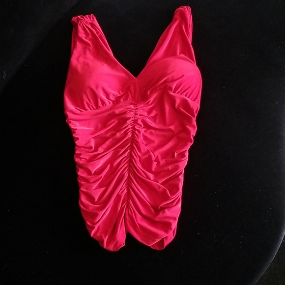 Polaris U.S.A. Tops - Polaris Red Top